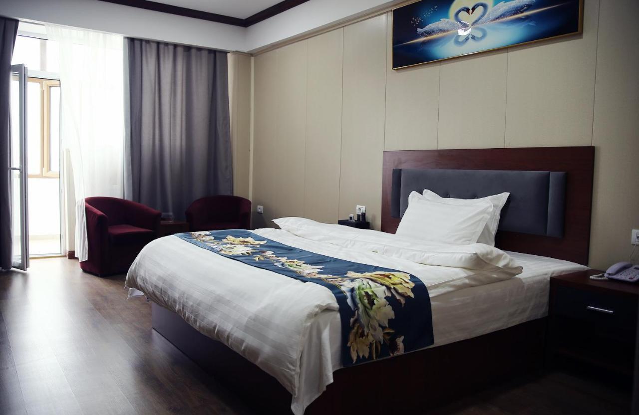 Aparthotel Peace House Bucarest Esterno foto